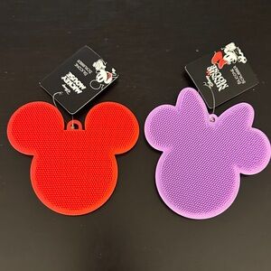 Disney Mickey & Minnie Mouse Silicone Scrub Pads - Red & Purple